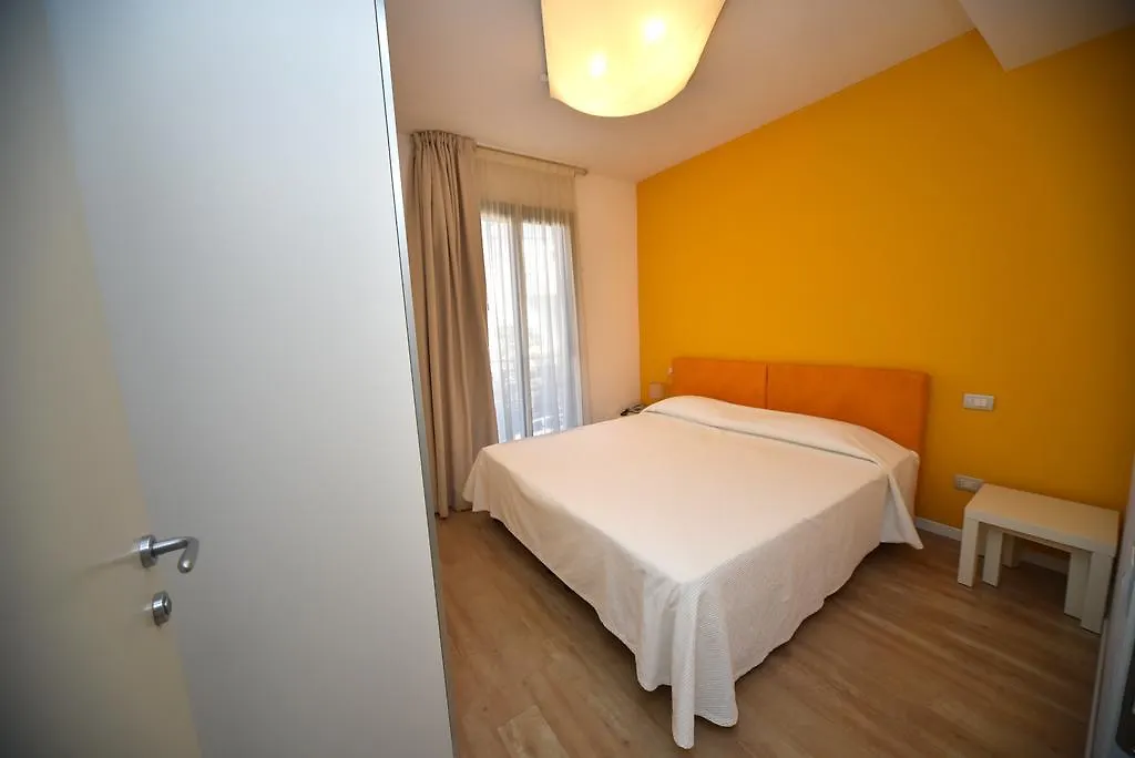 Sound Suite Hotel Riccione 3*,